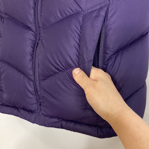 MEC Vest Womens XS Purple Softshell Goose Down Chevron Puffy Quilted Layer - Picture 8 of 15
